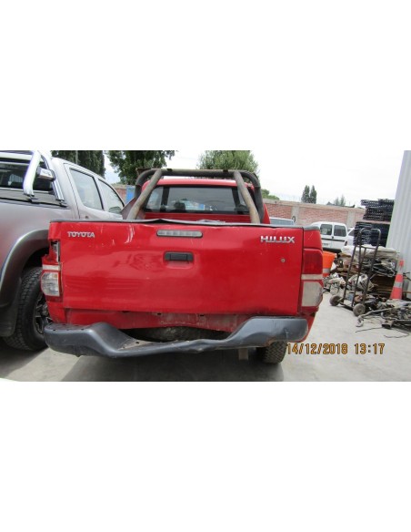 TOYOTA HILUX 2015%separator% %shop-name%
