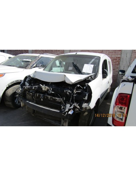 RENAULT KANGOO 2013%separator% %shop-name%