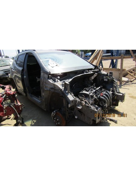 HYUNDAI SANTA FE 2015%separator% %shop-name%