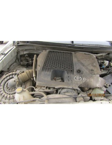 TOYOTA HILUX 2015%separator% %shop-name%