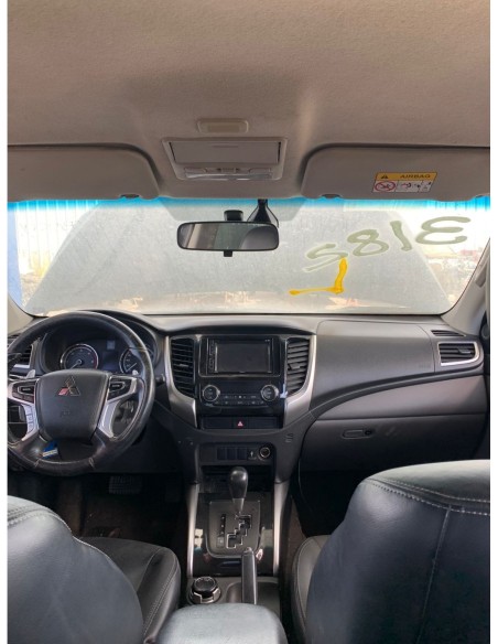 MITSUBISHI L200 PICK UP DOBLE CABINA 2018 4X4 2