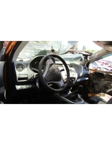 NISSAN NP300 2016%separator% %shop-name%