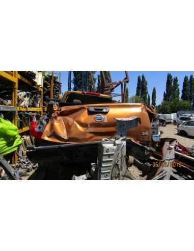 NISSAN NP300 2016%separator% %shop-name%