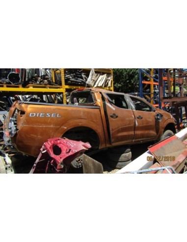 NISSAN NP300 2016%separator% %shop-name%