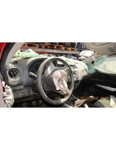 NISSAN NP300 2017%separator% %shop-name%