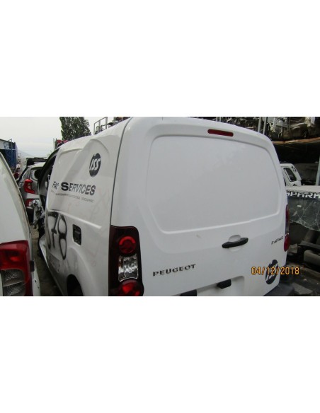 PEUGEOT PARTNER 2017%separator% %shop-name%