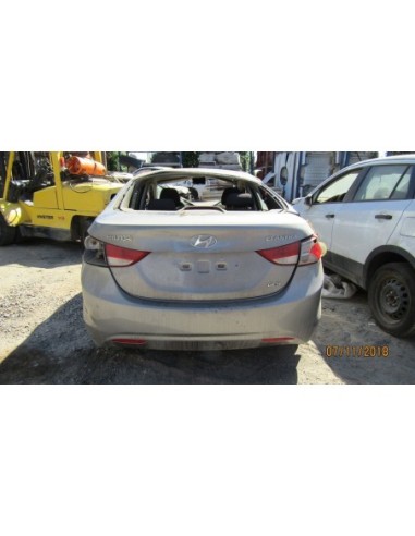 HYUNDAI ELANTRA 2014%separator% %shop-name%