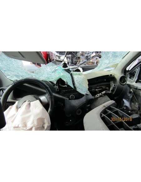 NISSAN MARCH 2014%separator% %shop-name%