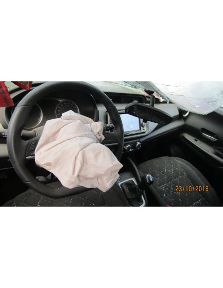 NISSAN KICKS 2018%separator% %shop-name%