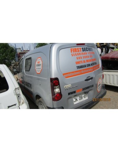 PEUGEOT PARTNER 2017%separator% %shop-name%