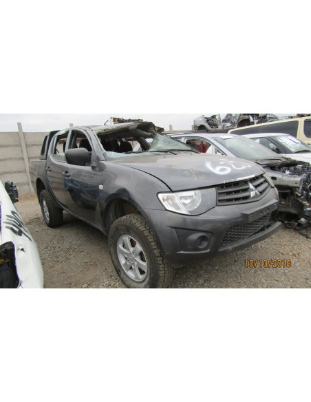 MITSUBISHI L200 2014%separator% %shop-name%