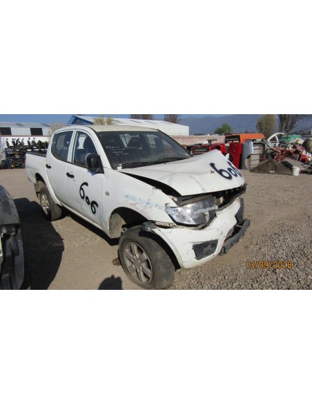 MITSUBISHI L200 2015%separator% %shop-name%