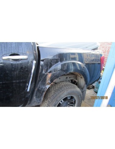 NISSAN NP300 2017%separator% %shop-name%