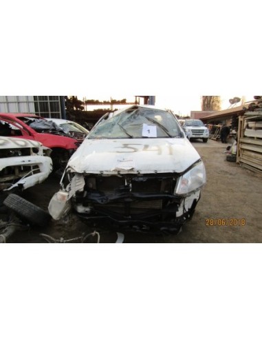 CHEVROLET DMAX 2015%separator% %shop-name%