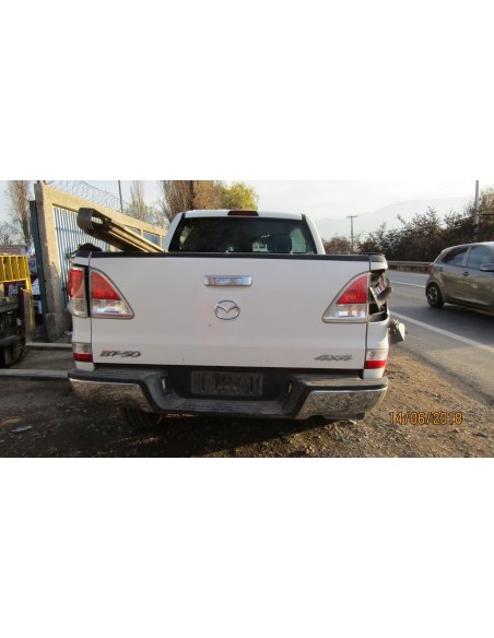 MAZDA BT50 2014%separator% %shop-name%