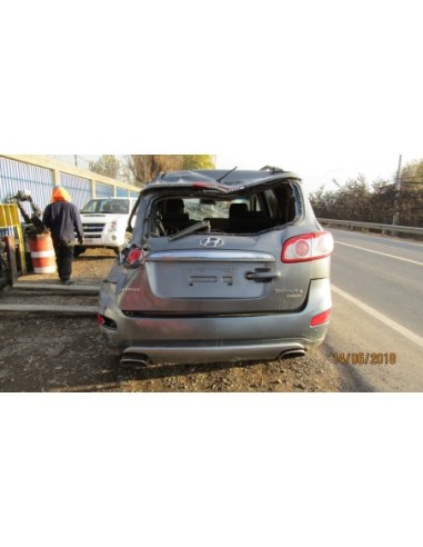 HYUNDAI SANTA FE 2012%separator% %shop-name%