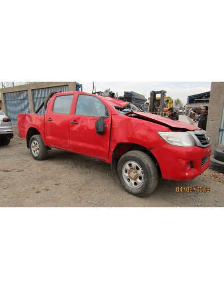 TOYOTA HILUX 2015%separator% %shop-name%