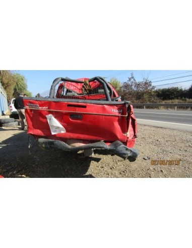 TOYOTA HILUX 2014%separator% %shop-name%