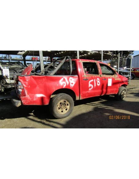 TOYOTA HILUX 2015%separator% %shop-name%