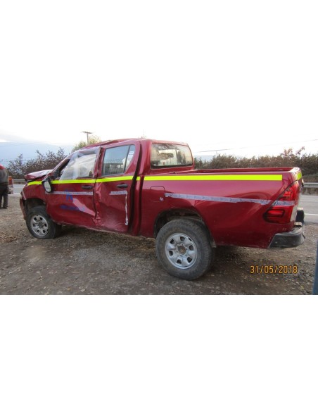 TOYOTA HILUX 2017%separator% %shop-name%