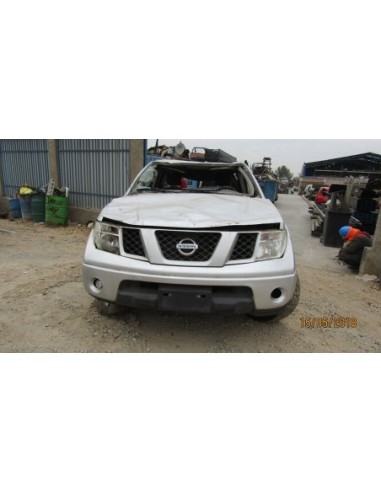 NISSAN NAVARA 2015%separator% %shop-name%