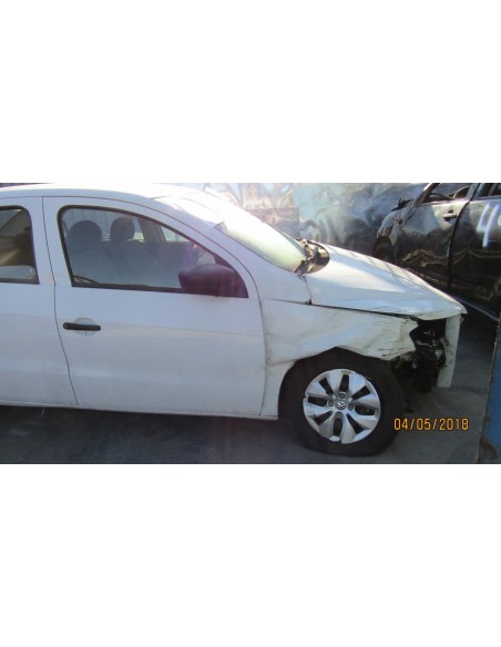 VOLKSWAGEN VOYAGE 2017%separator% %shop-name%