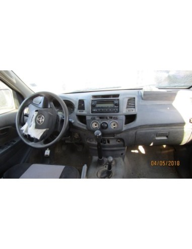 TOYOTA HILUX 2013%separator% %shop-name%