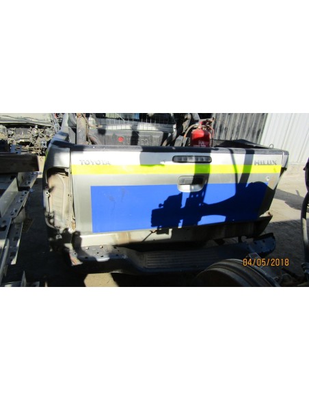 TOYOTA HILUX 2013%separator% %shop-name%