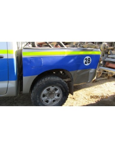 TOYOTA HILUX 2013%separator% %shop-name%