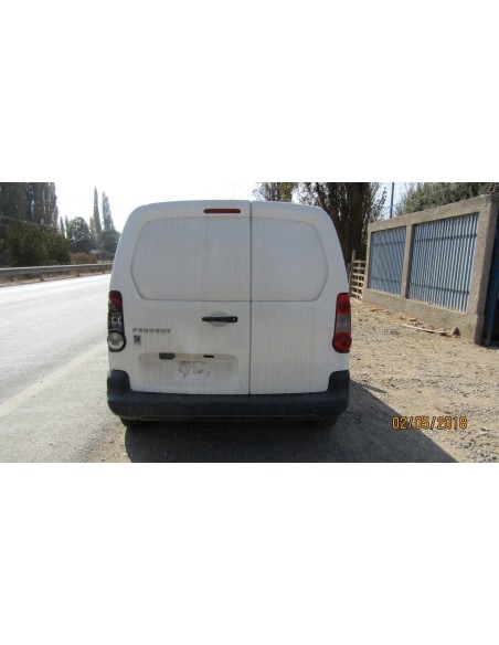 PEUGEOT PARTNER 2013%separator% %shop-name%