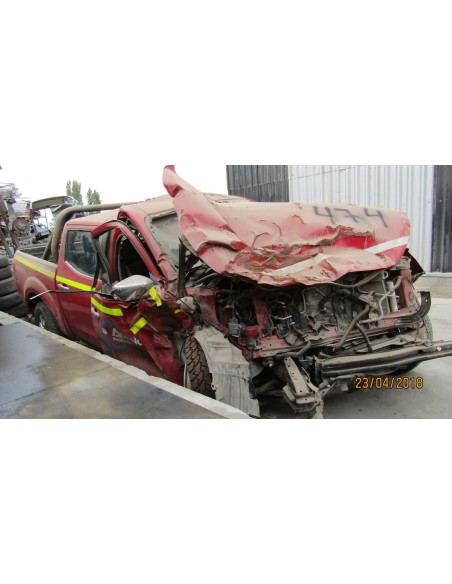 NISSAN NP300 2016%separator% %shop-name%