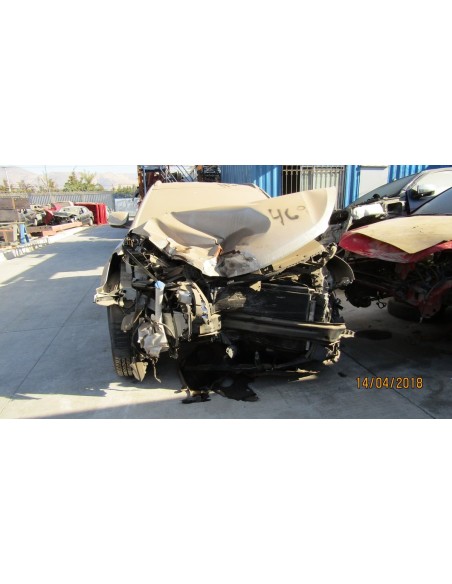 HYUNDAI SANTA FE 2013%separator% %shop-name%