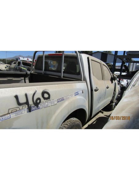 NISSAN NP300 2017%separator% %shop-name%