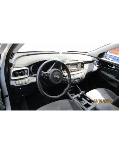 KIA SORENTO 2016%separator% %shop-name%
