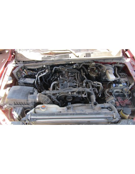 NISSAN NP300 2018%separator% %shop-name%