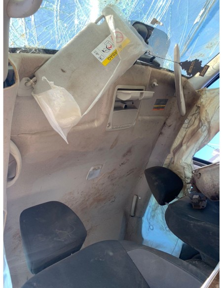 NISSAN NAVARA 2021%separator% %shop-name%