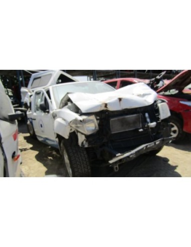 NISSAN NAVARA 2015%separator% %shop-name%