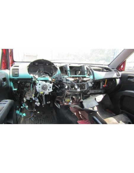 MITSUBISHI L200 2015%separator% %shop-name%
