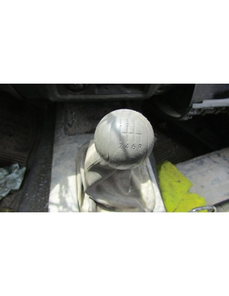 NISSAN NAVARA 2014%separator% %shop-name%