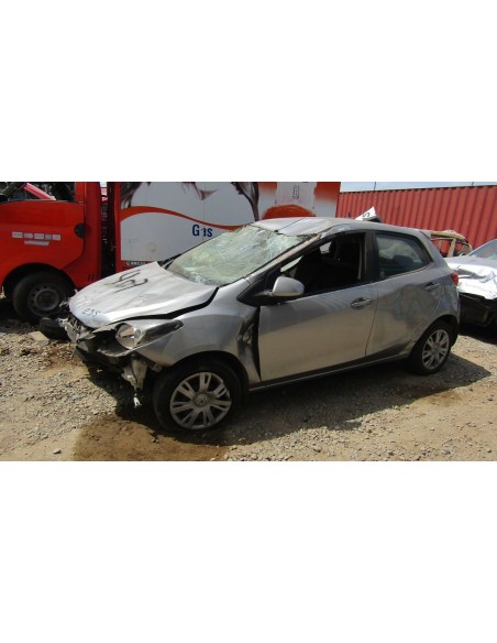 MAZDA 2 2011%separator% %shop-name%