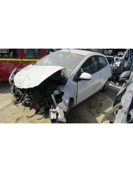 MAZDA 2 2014%separator% %shop-name%