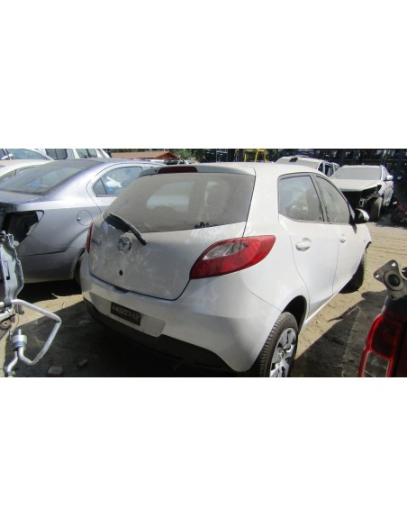 MAZDA 2 2014%separator% %shop-name%