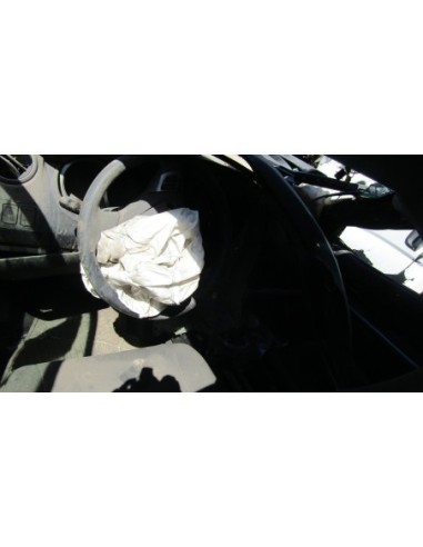 SUZUKI GRAND NOMADE 2016%separator% %shop-name%