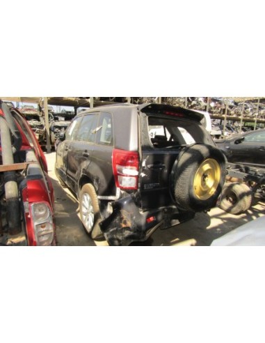 SUZUKI GRAND NOMADE 2016%separator% %shop-name%