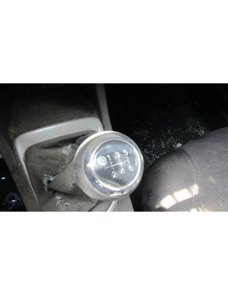 TOYOTA COROLLA 2015%separator% %shop-name%