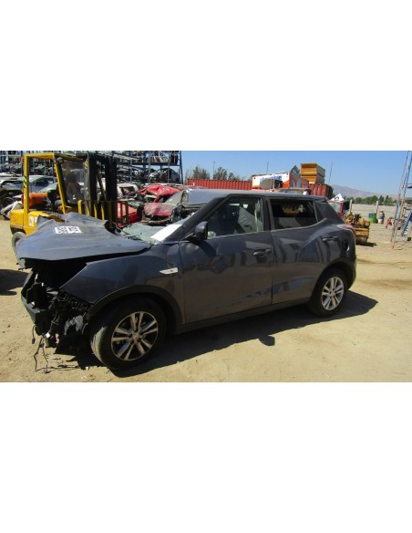 SSANGYONG TIVOLI 2017%separator% %shop-name%