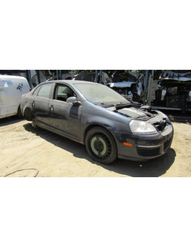 VOLKSWAGEN VENTO 2008%separator% %shop-name%