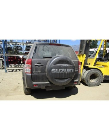 SUZUKI GRAND NOMADE 2011%separator% %shop-name%