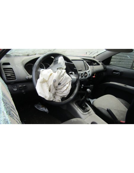 MITSUBISHI L200 2015%separator% %shop-name%