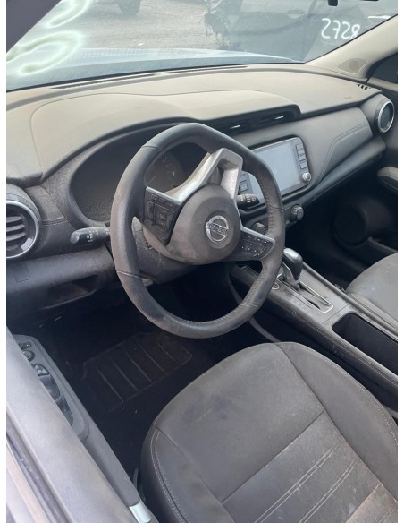 NISSAN KICKS 2021%separator% %shop-name%